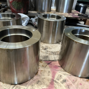 Chi tiết con lắn SCM440