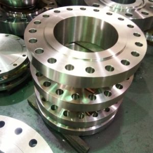 Mặt bích nhập khẩu kích thước lớn